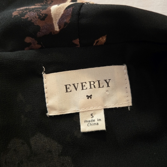 Everly Dress -‎ Size Small - Picture 4 of 4